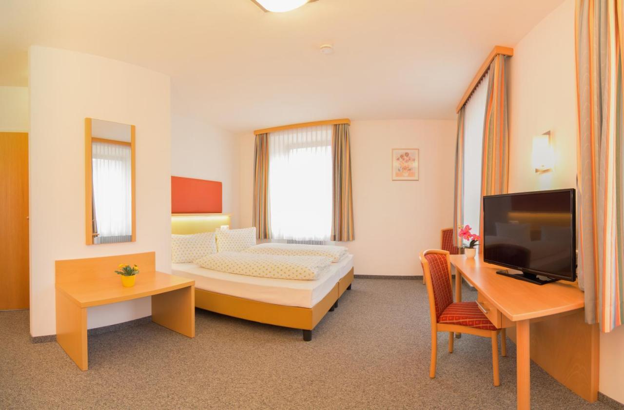 Hotel Gasthof Stefansbruecke Mutters Exterior photo